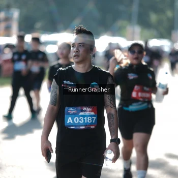 Runner Photo 3691170