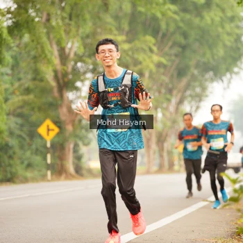 Runner Photo 3691358