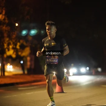 Runner Photo 3691415