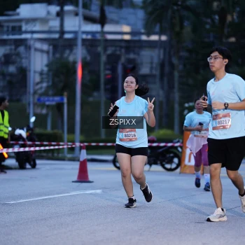 Runner Photo 3691452