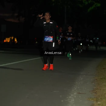 Runner Photo 3691463