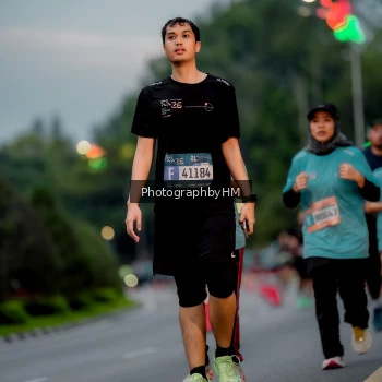 Runner Photo 3691578