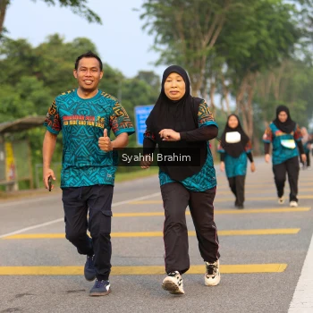 Runner Photo 3691610