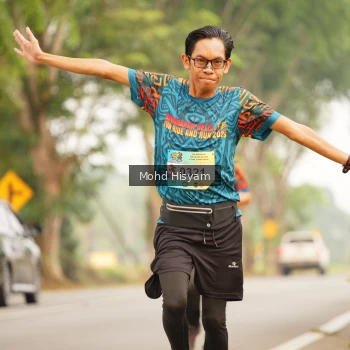 Runner Photo 3691646