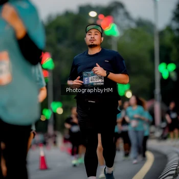 Runner Photo 3691693