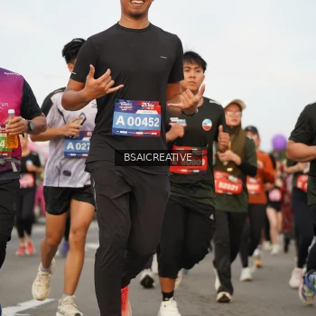 Runner Photo 3691709