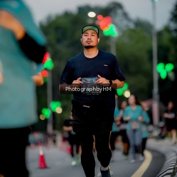 Runner Photo 3691716