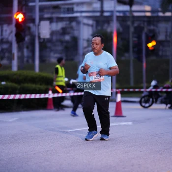 Runner Photo 3691720