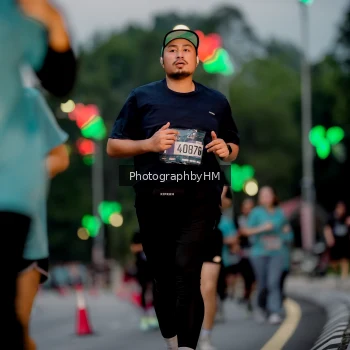 Runner Photo 3691734