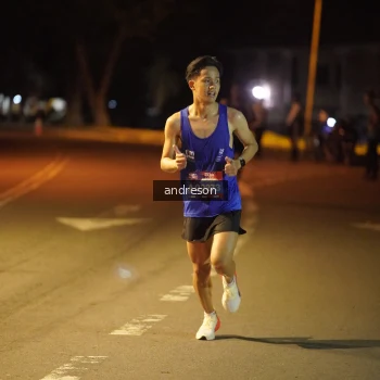 Runner Photo 3691771