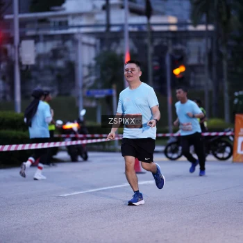 Runner Photo 3691781