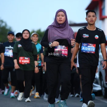 Runner Photo 3691802