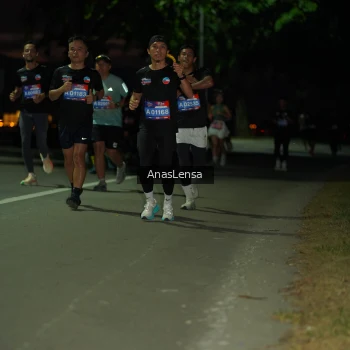 Runner Photo 3691877