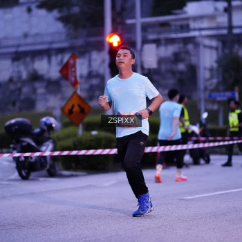 Runner Photo 3691905