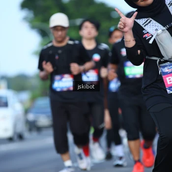 Runner Photo 3691911