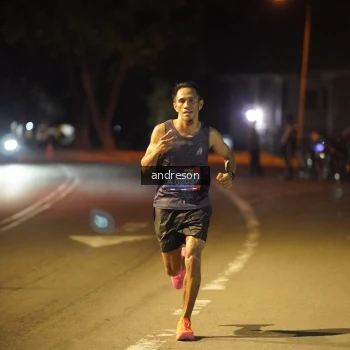 Runner Photo 3691942
