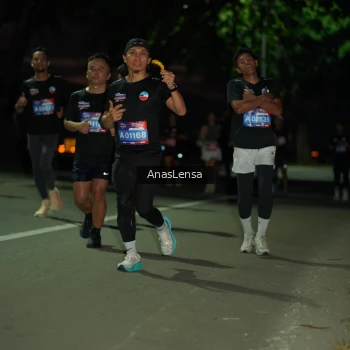 Runner Photo 3692020