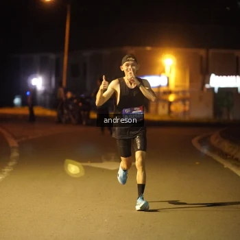 Runner Photo 3692022