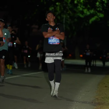 Runner Photo 3692094