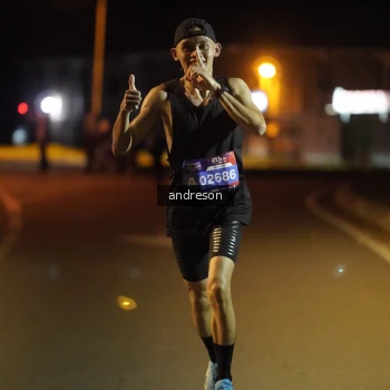 Runner Photo 3692103