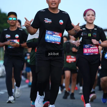 Runner Photo 3692193