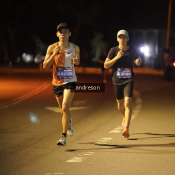 Runner Photo 3692291