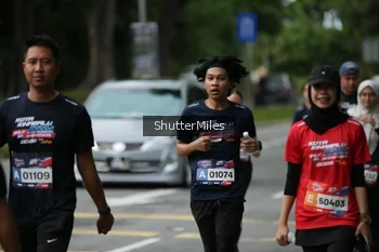Runner Photo 36923