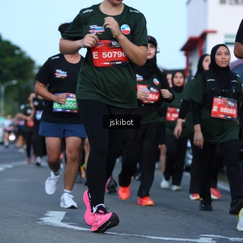 Runner Photo 3692362