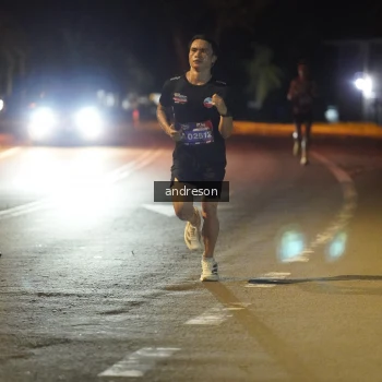 Runner Photo 3692395