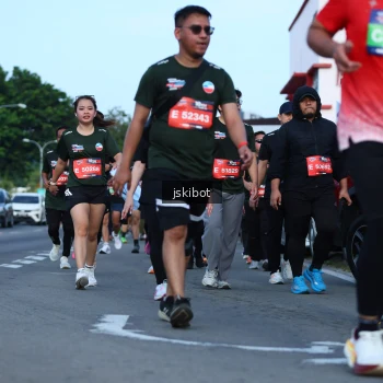Runner Photo 3692457