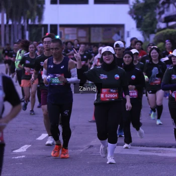 Runner Photo 3692549