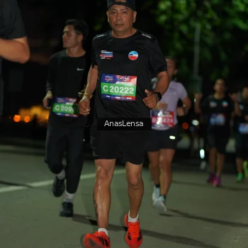 Runner Photo 3692572