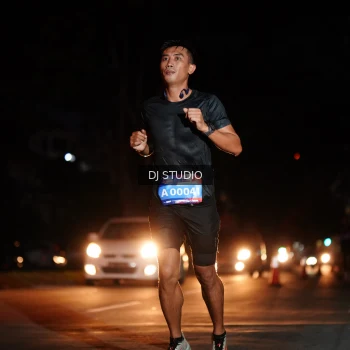 Runner Photo 3692575