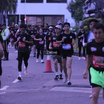 Runner Photo 3692584
