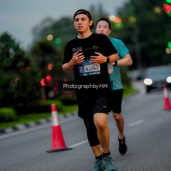 Runner Photo 3692614