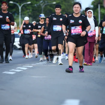 Runner Photo 3692684