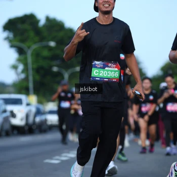 Runner Photo 3692692