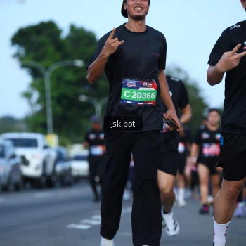 Runner Photo 3692698