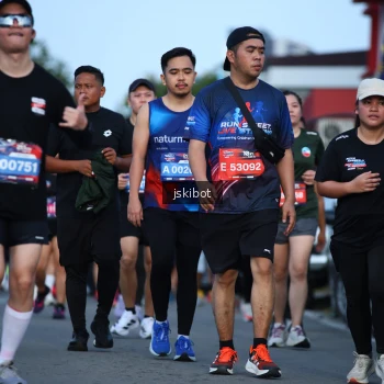 Runner Photo 3692738