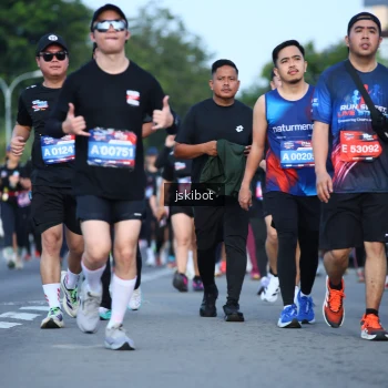 Runner Photo 3692749