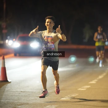 Runner Photo 3692768