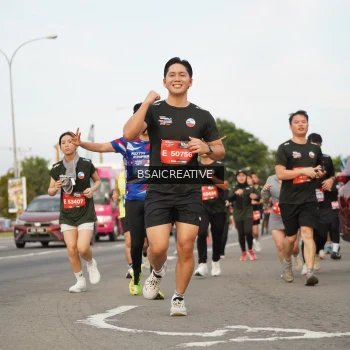 Runner Photo 3692799