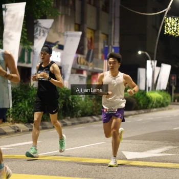Runner Photo 3692815