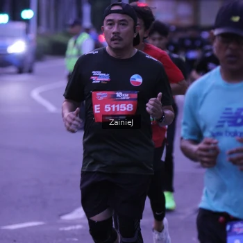 Runner Photo 3692882