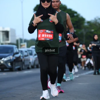 Runner Photo 3692917