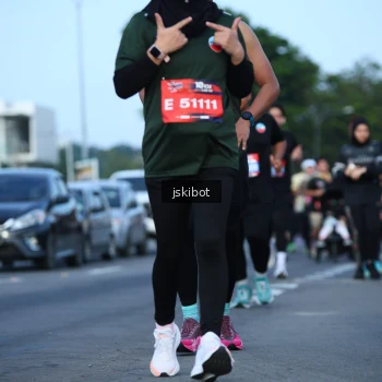 Runner Photo 3692920