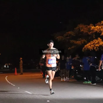 Runner Photo 3692937
