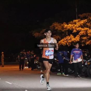 Runner Photo 3692952