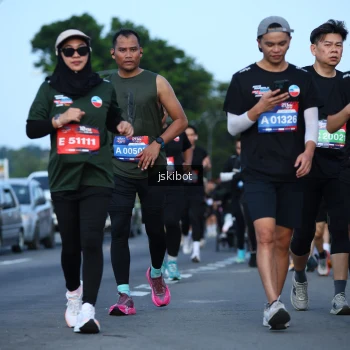 Runner Photo 3692976