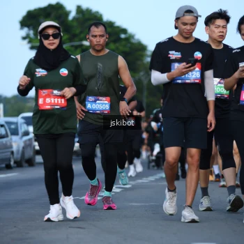 Runner Photo 3692984